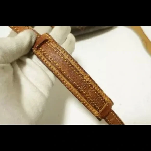 SOLD - LOUIS VUITTON Saint Cloud MM - Vintage - Picture 8 of 15